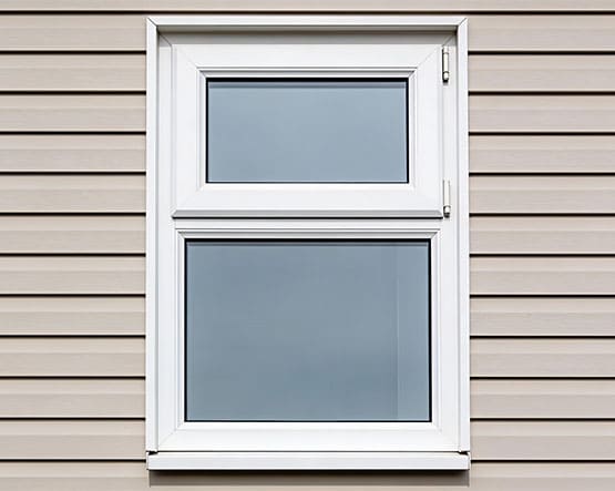 Окна с форточными секциями